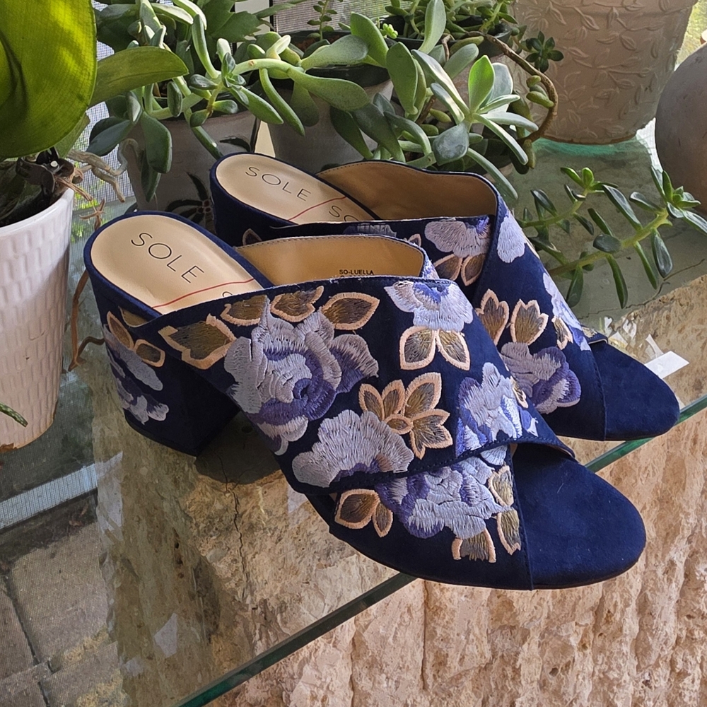 Sole Society Blue and Cream Mules with Floral Embellishments